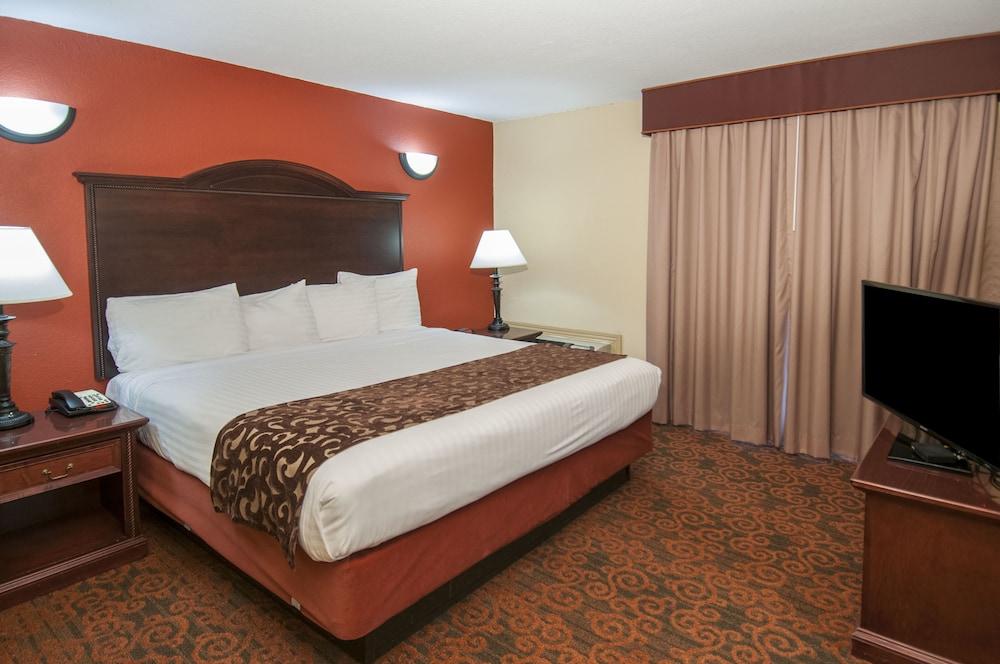 กัฟเวอร์นอร์ สวีท โฮเต็ล Hotel โอคลาโฮมาซิตี้ ภายนอก รูปภาพ